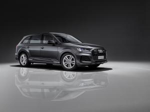 Audi Q7 55 TFSI Quattro S-Line 2020 года